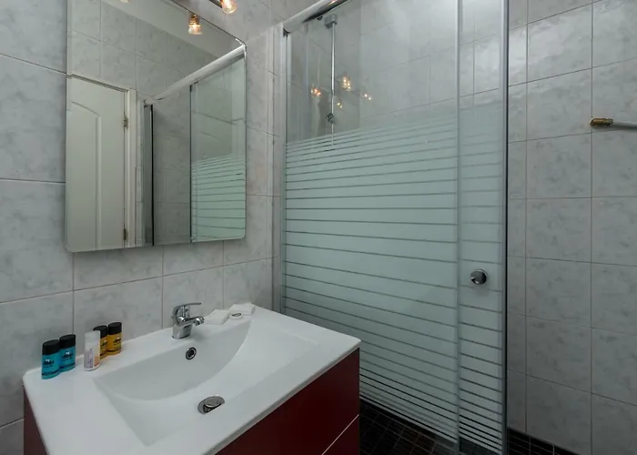 Mv83 New Marina * עיר רודוס