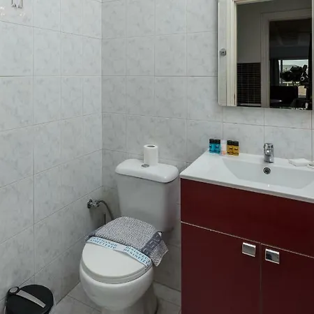 Mv83 New Marina * Rhodes City